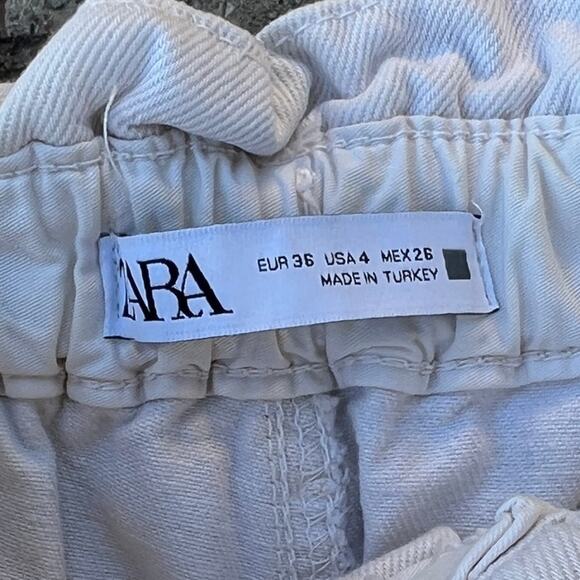 Zara Cream Paperbag Jeans Tappered Size 4 High Waisted Zipper Button Closure - Picture 2 of 3
